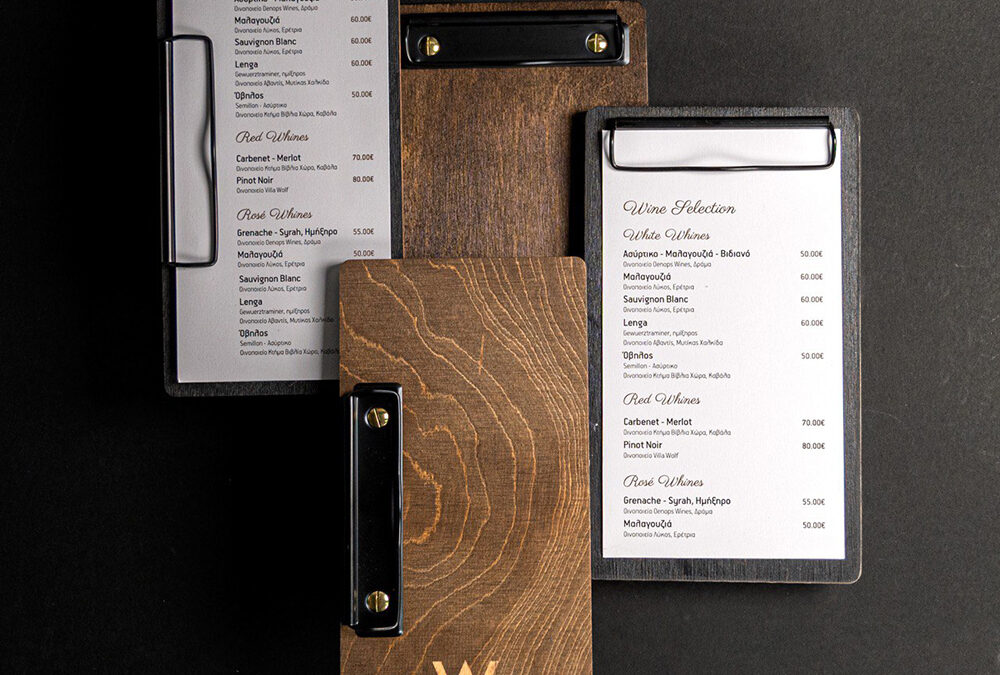 Ξύλινα menu holder με laser κοπή και χάραξη